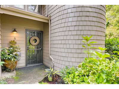 1795 NW 143rd Ave #8 Portland, OR 97229