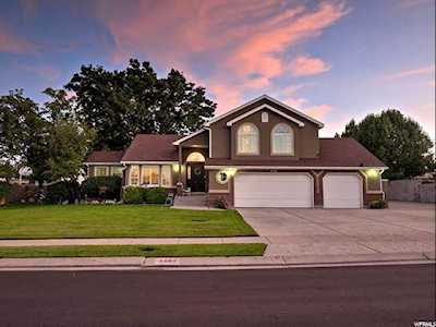 2581 W Bridle Oak S Dr South Jordan, UT 84095