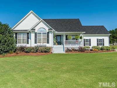 3004 Equine Lane Clayton, NC 27520