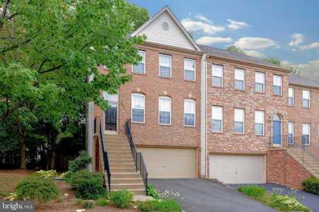 4210 Trumbo Ct Fairfax, VA 22033