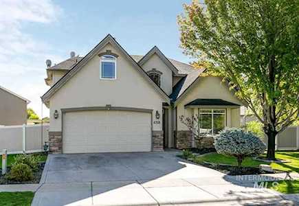 4318 N HERITAGE WOODS Meridian, ID 83646