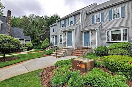 71 Village St #71 Easton, MA 02375