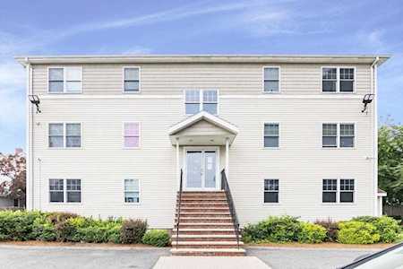 65 Centre St #22 Lynn, MA 01905