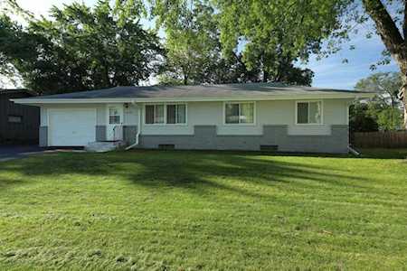 832 Ballantyne Lane NE Spring Lake Park, MN 55432