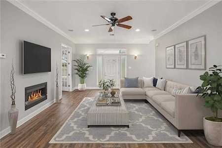 2112 Walnut Grove Ct College Station, TX 77845-4616