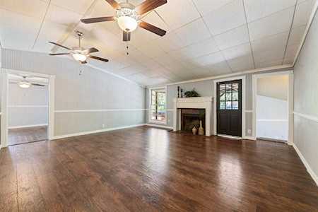 1601 Saracen Rd Austin, TX 78733