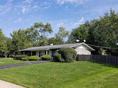 523 Hazelwood Ln Glenview, IL 60025
