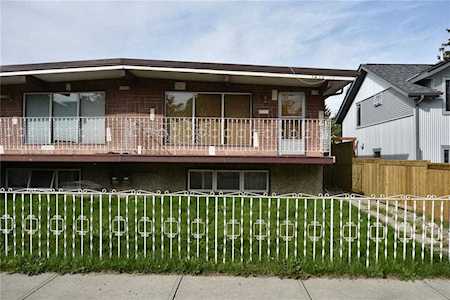 1439 2A Street NW Calgary, AB T2M 2X5