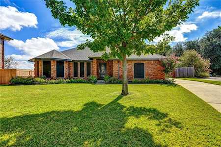 3014 Clairemont Lane Euless, TX 76039