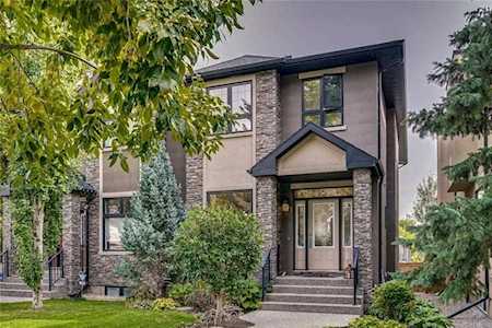 4104 16A Street SW Calgary, AB T2T 4L2