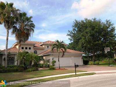 11067 Silver Ridge Street Wellington, FL 33449