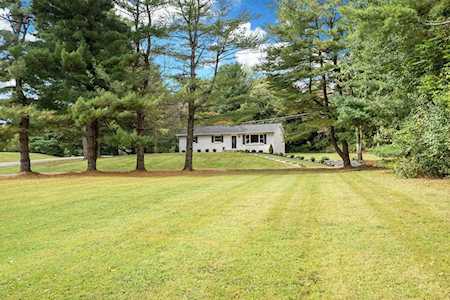 110 Country Lane Granville, OH 43023