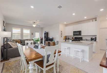 11821 Amber Stream Ln Manor, TX 78653
