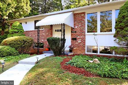 8632 Cromwell Dr Springfield, VA 22151