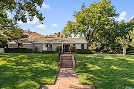 4221 Glenwood Drive Riverside, CA 92501