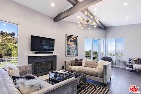 7211 Woodrow Wilson Drive Los Angeles, CA 90068
