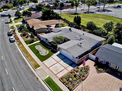 1649 Labrador Drive Costa Mesa, CA 92626