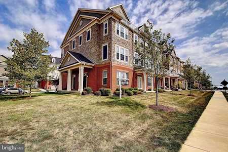 42585 Sunset Ridge Square Ashburn, VA 20148