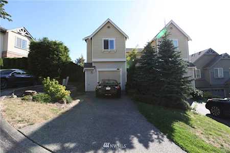 6738 163rd Pl SE #A Bellevue, WA 98006