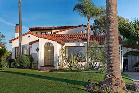 156 Camino De Las Colinas Redondo Beach, CA 90277
