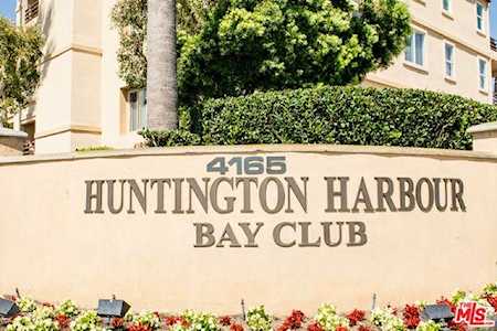 4165 Warner Avenue #204 Huntington Beach, CA 92649