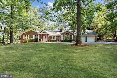 8643 Overlook Road Mclean, VA 22102