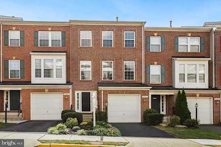 11443 Fogarty Ct Fairfax, VA 22030