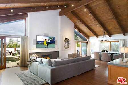 8027 Briar Summit Drive Los Angeles, CA 90046