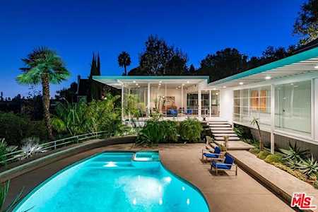 2300 N Edgemont Street Los Angeles, CA 90027