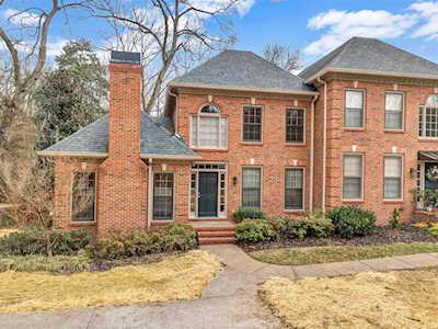 3822 Woodmont Ln Nashville, TN 37215