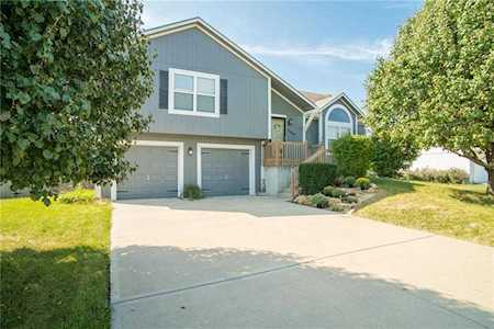 32643 W 172nd St Gardner, KS 66030