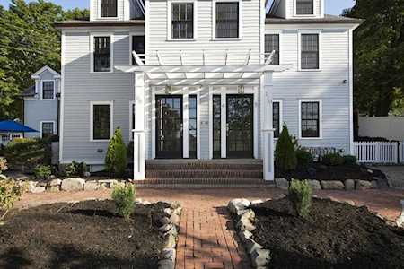 108 Elm St #5 Cohasset, MA 02025