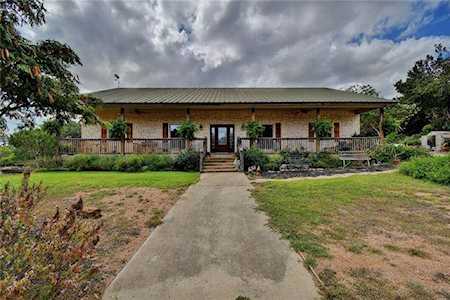 515 Liberty Dr Liberty Hill, TX 78642