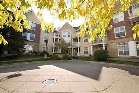 2200 Marda Link SW #338 Calgary, AB T2T 6C7