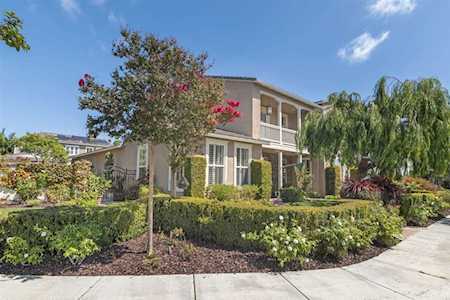 6302 Edendale St Carlsbad, CA 92009