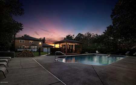 3809 Stockridge Rd Louisville, KY 40241