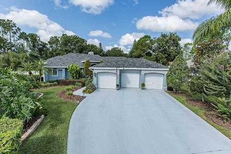1042 Hunters Place Oldsmar, FL 34677