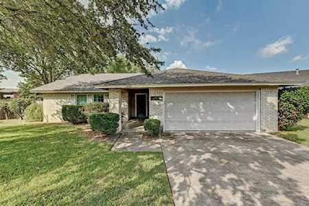 10142 Aspen St Austin, TX 78758