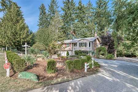 6404 East Blvd NE Bremerton, WA 98311