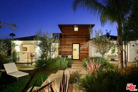 902 Berkeley Street Santa Monica, CA 90403