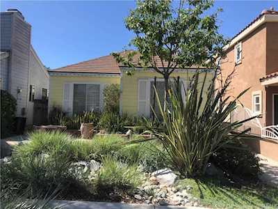 1319 Alabama Street Huntington Beach, CA 92648