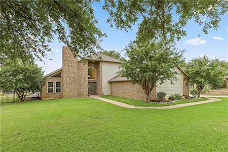 120 High Oaks Drive Double Oak, TX 75077