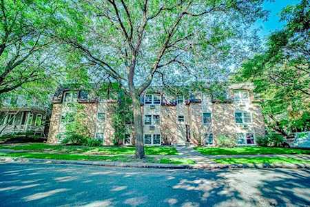 2536 Dupont Avenue S #101 Minneapolis, MN 55405