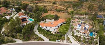 7227 El Fuerte St Carlsbad, CA 92009
