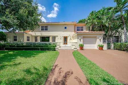 4370 Nautilus Dr Miami Beach, FL 33140