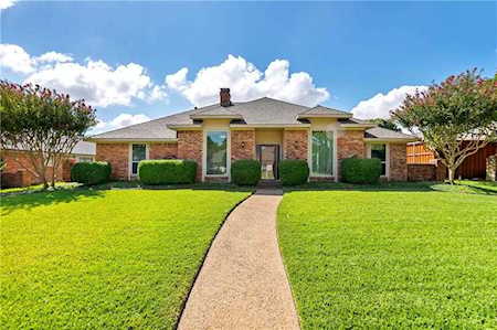 2328 Fountain Head Drive Plano, TX 75023