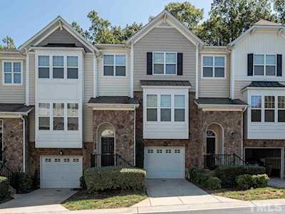 6206 Braidwood Court Raleigh, NC 27612