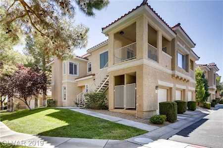 251 S Green Valley Parkway #111 Henderson, NV 89012