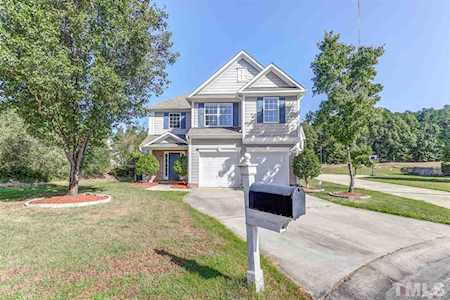 4 Sandy Bluff Court Durham, NC 27703
