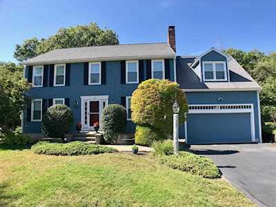 29 Cedar Farm Rd Medway, MA 02053